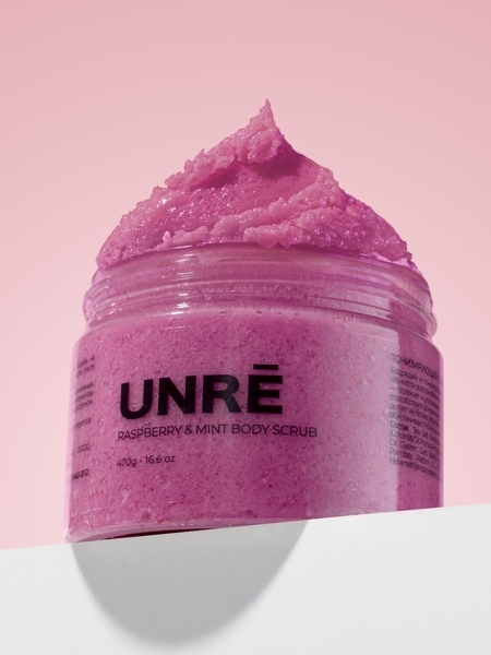 Скраб для тела соляной тонизирующий UNRE Малина и Мята, 470г